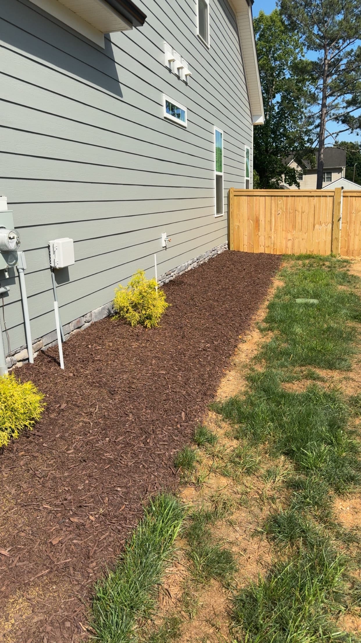 Gallery photos for Mulch, Bed Edging, Grading and Straw Seed in Gibsonville NC: Image #1