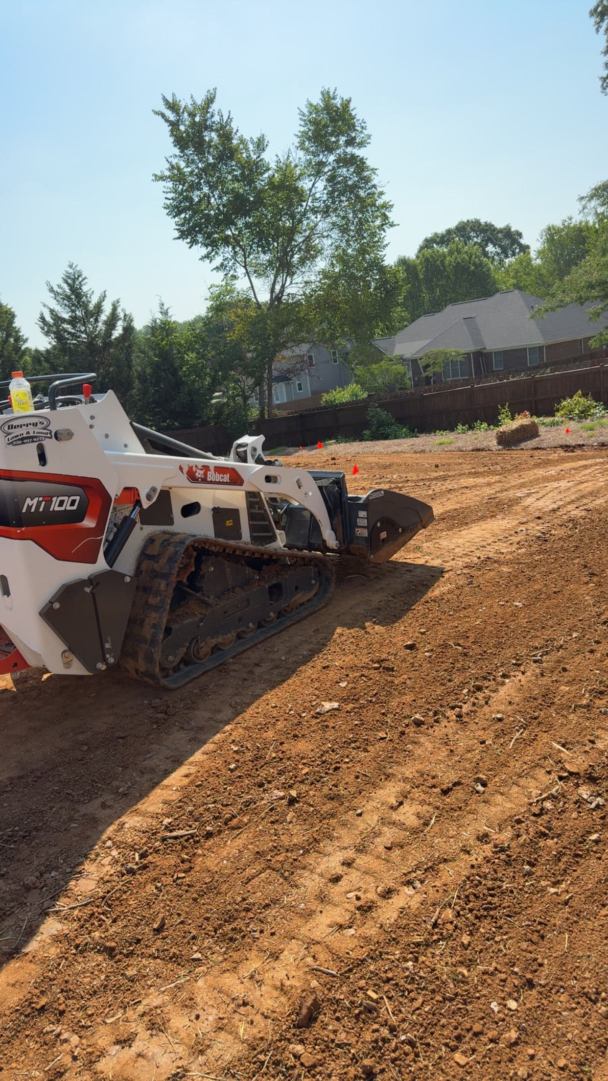 Gallery photos for Mulch, Bed Edging, Grading and Straw Seed in Gibsonville NC: Image #3